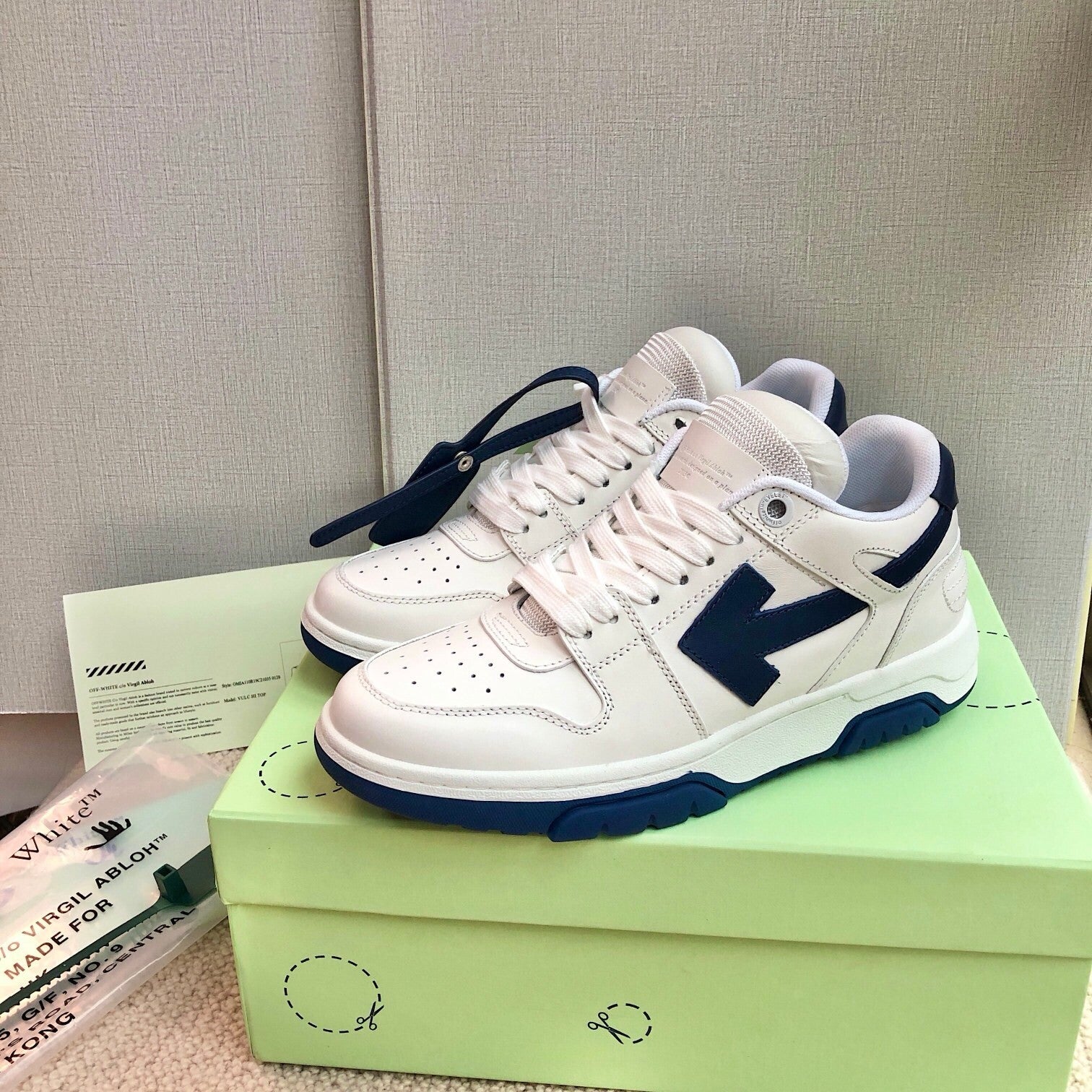 Off-White Sneakers men & women