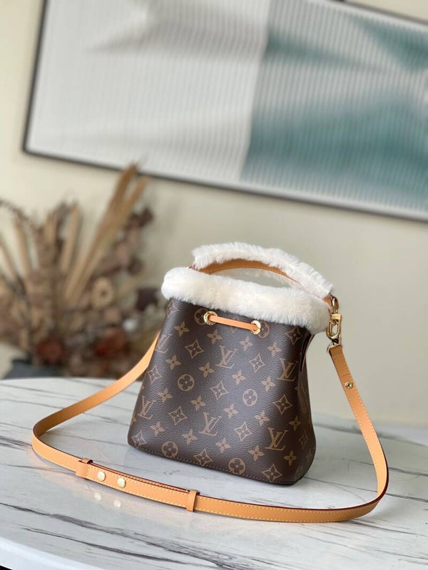 23SS LV NEONEO SHOULDER BAG SIZE-20*20*13CM