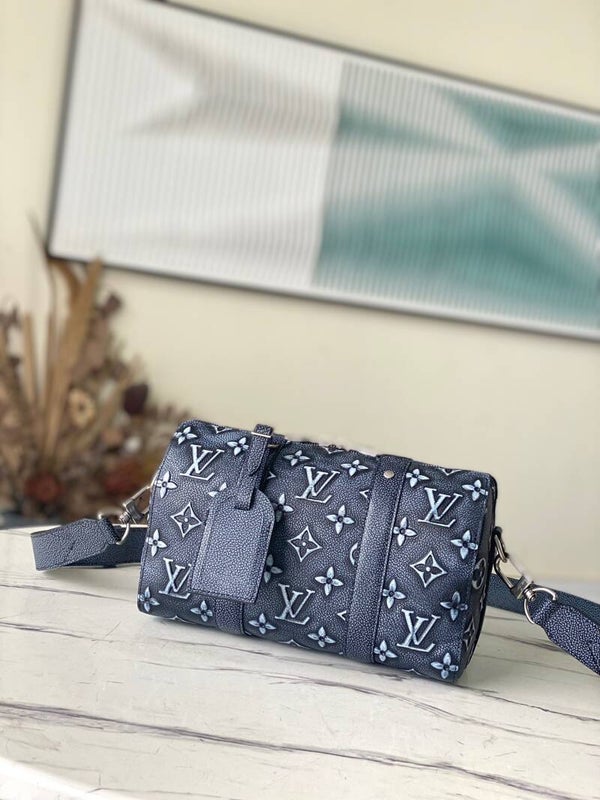 23SS LV CITY KEEPALL  SIZE-27*17*13CM 236125150