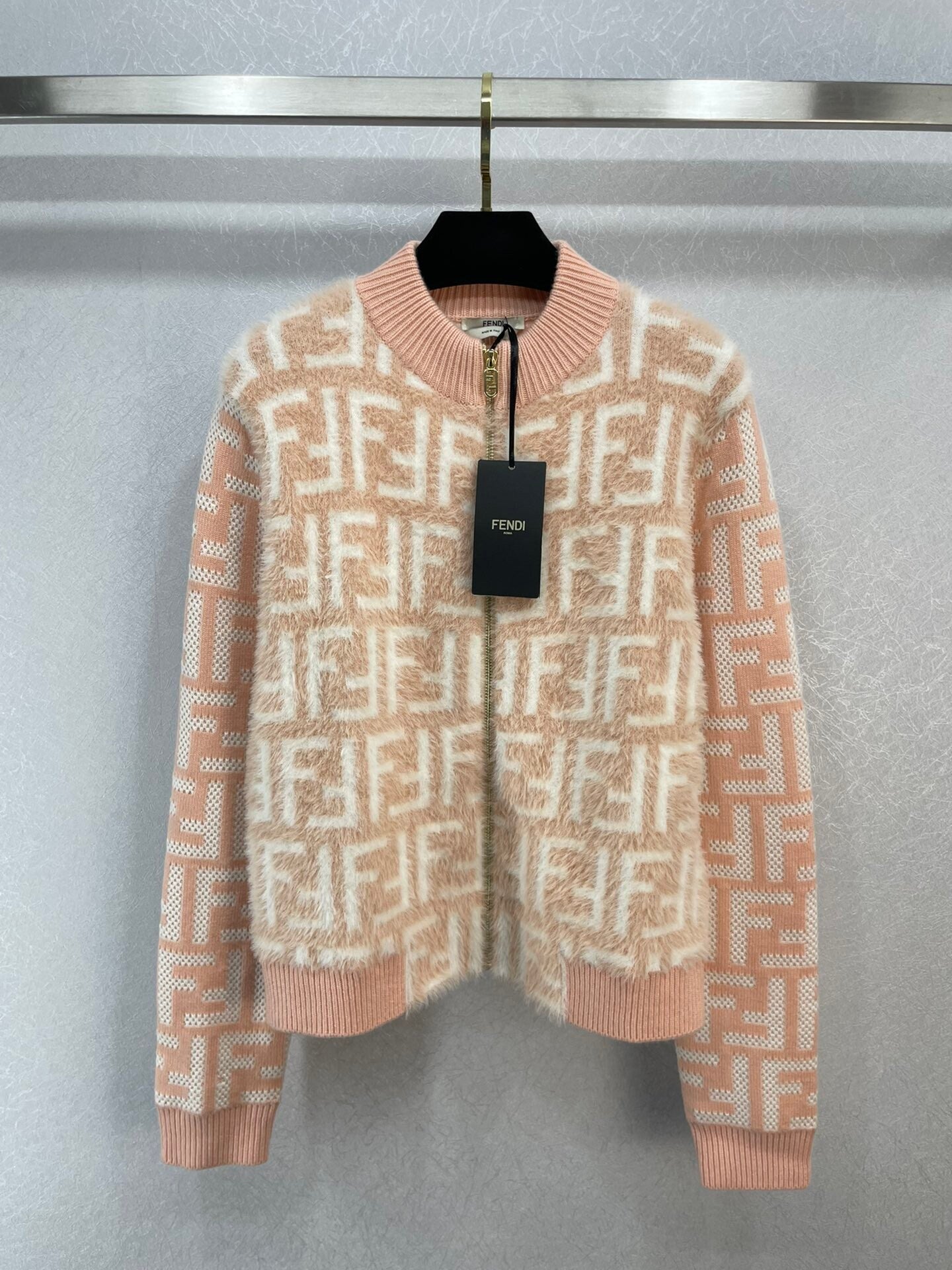 Fend* The new knitted plush cardigan