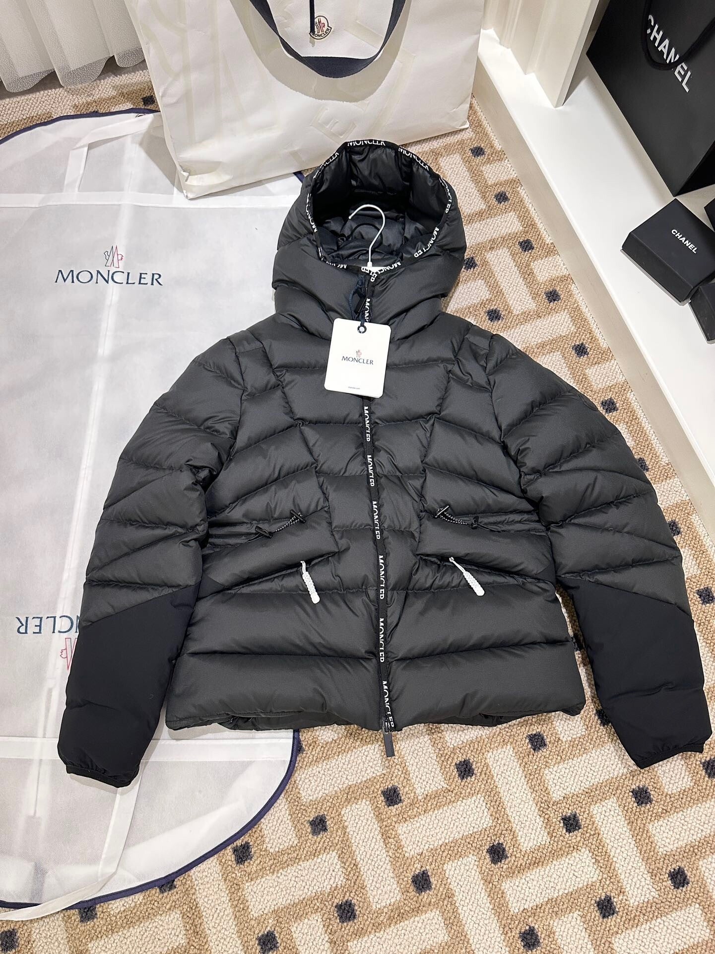 M//ncler 2023 women’s down jacket
