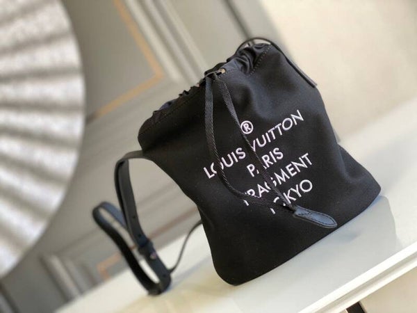 23SS LV HANDBAG SIZE