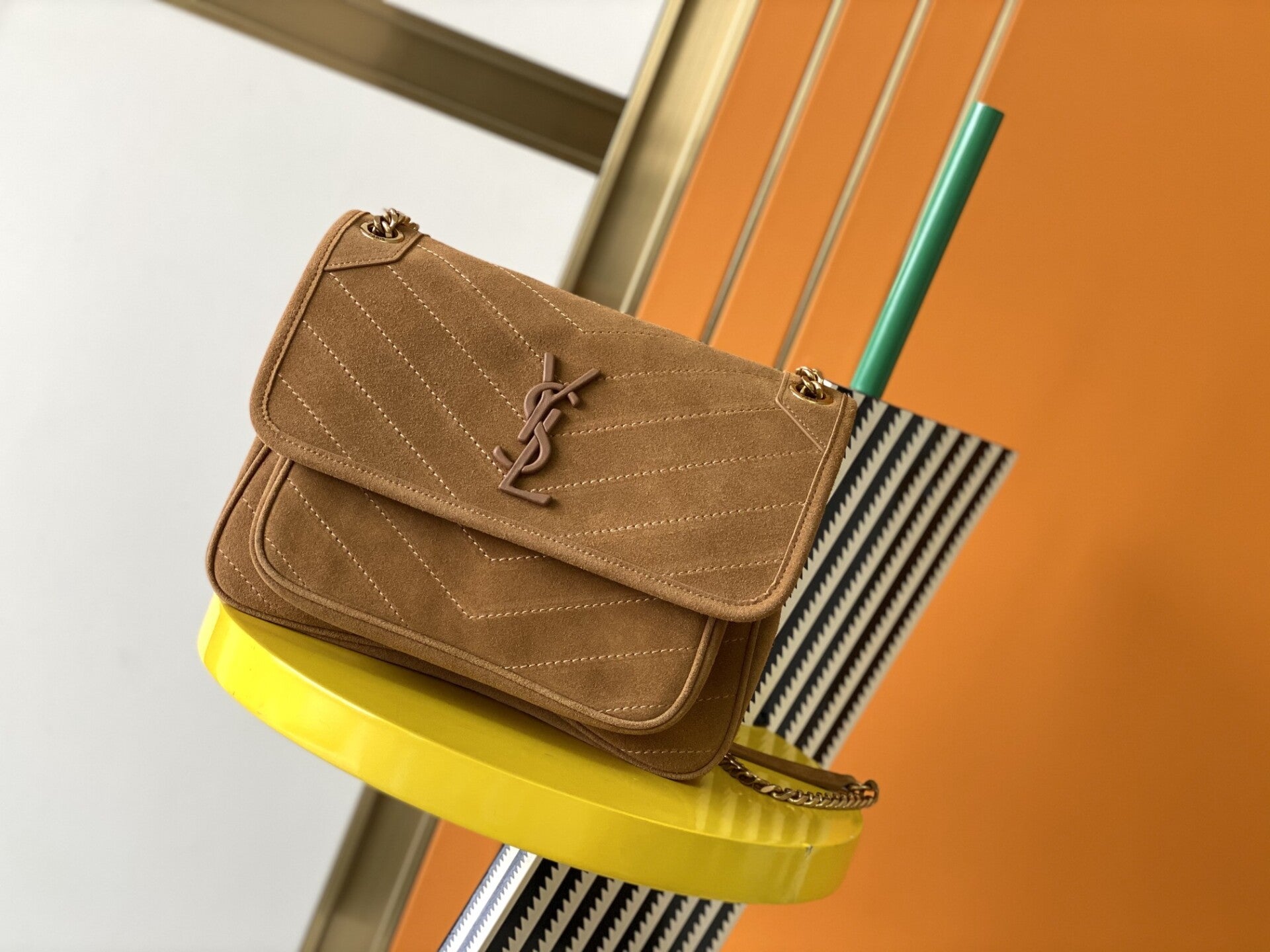 Leather brown handbag