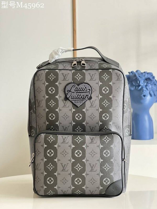 Uti back pack leather