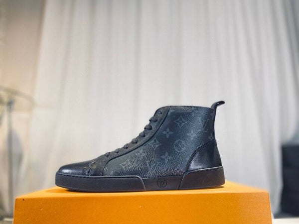 L-V  luxury men's Rivoli sneakers