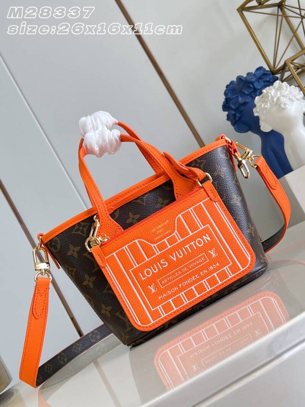 LV Bag Neverfull Inside Out BB