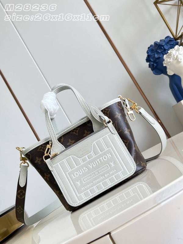 LV Bag Neverfull Inside Out BB M28236