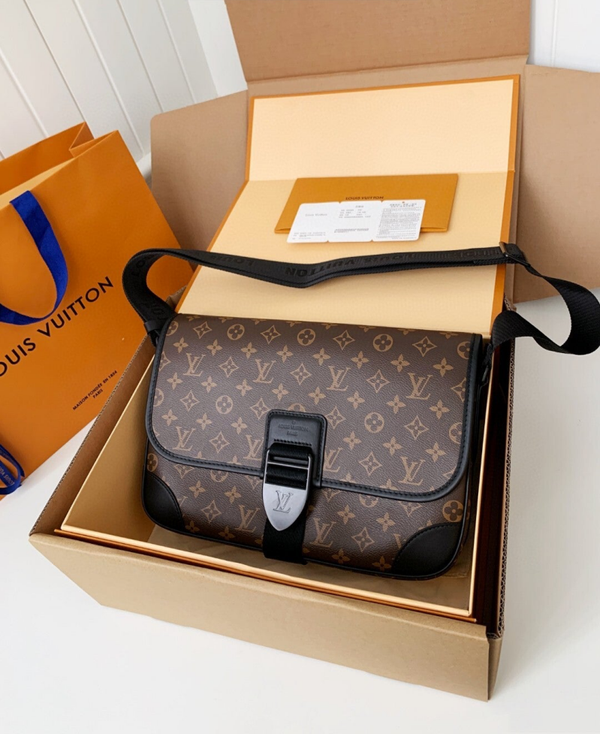 L/V M46328 35*24*8cm