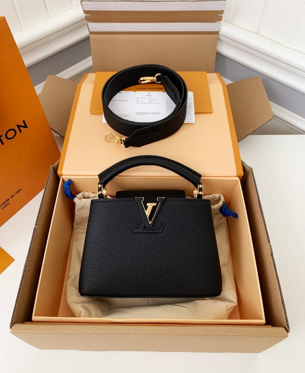 L-V M56071 21*14*8cm