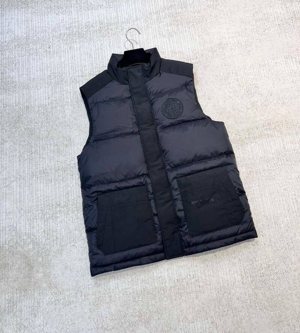 C//nada G//ose vest down jacket