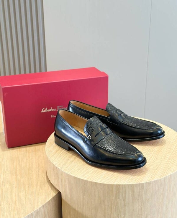 “24 SF men’s shoes