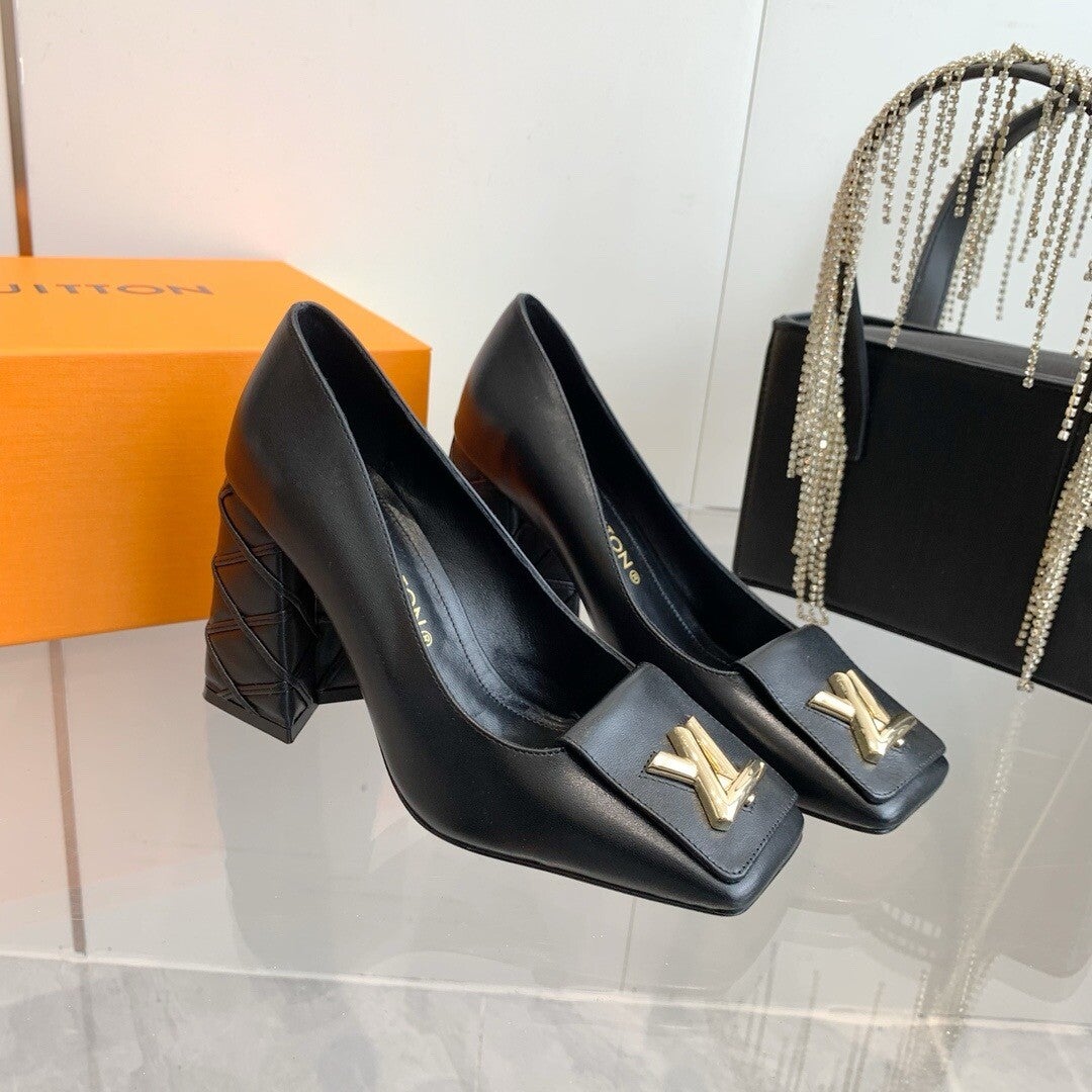 Louis Vuitton Women’s shoes “24
