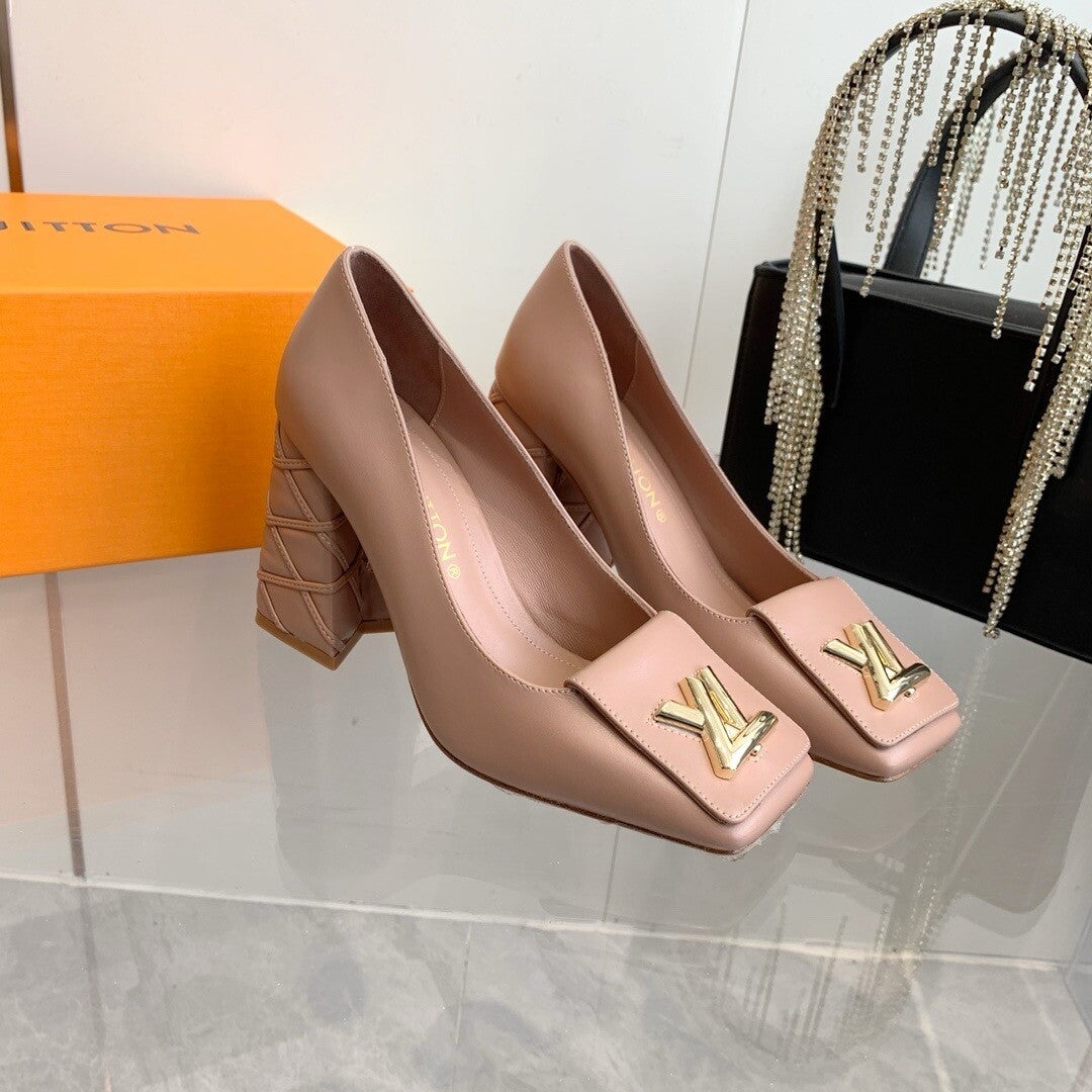 Louis Vuitton Women’s shoes “24