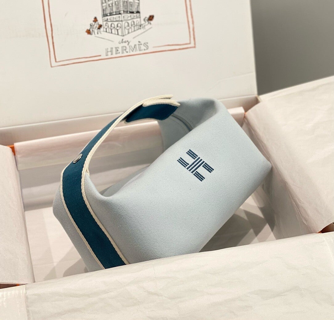 Hermes women’s bag “24