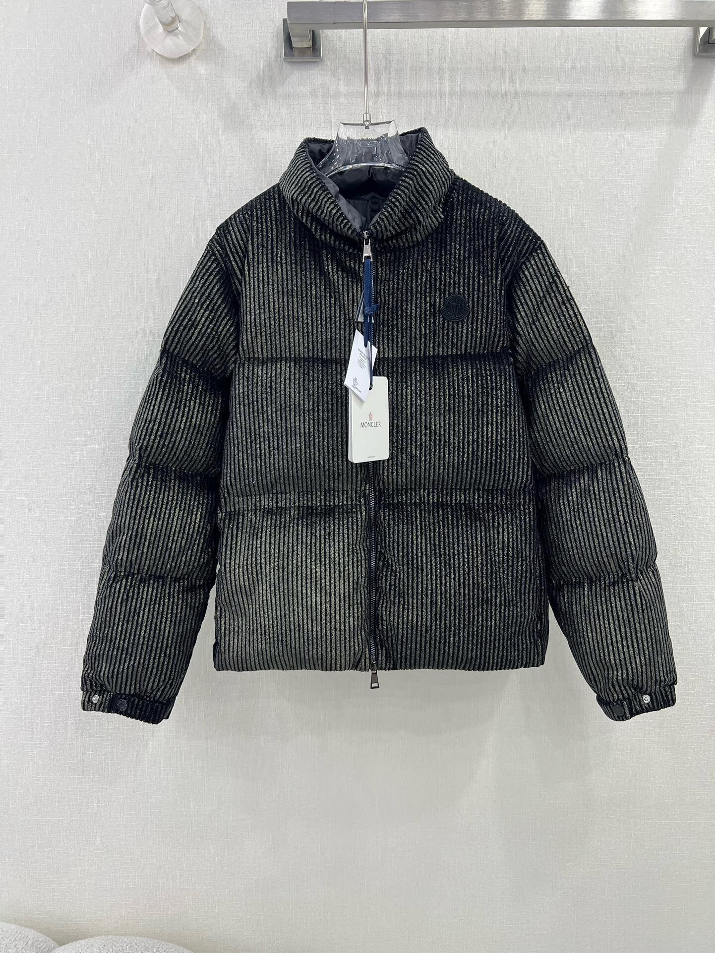 Moncle*23 winter new bread down jacket original customized heavy industry texture silver silk stand-up collar