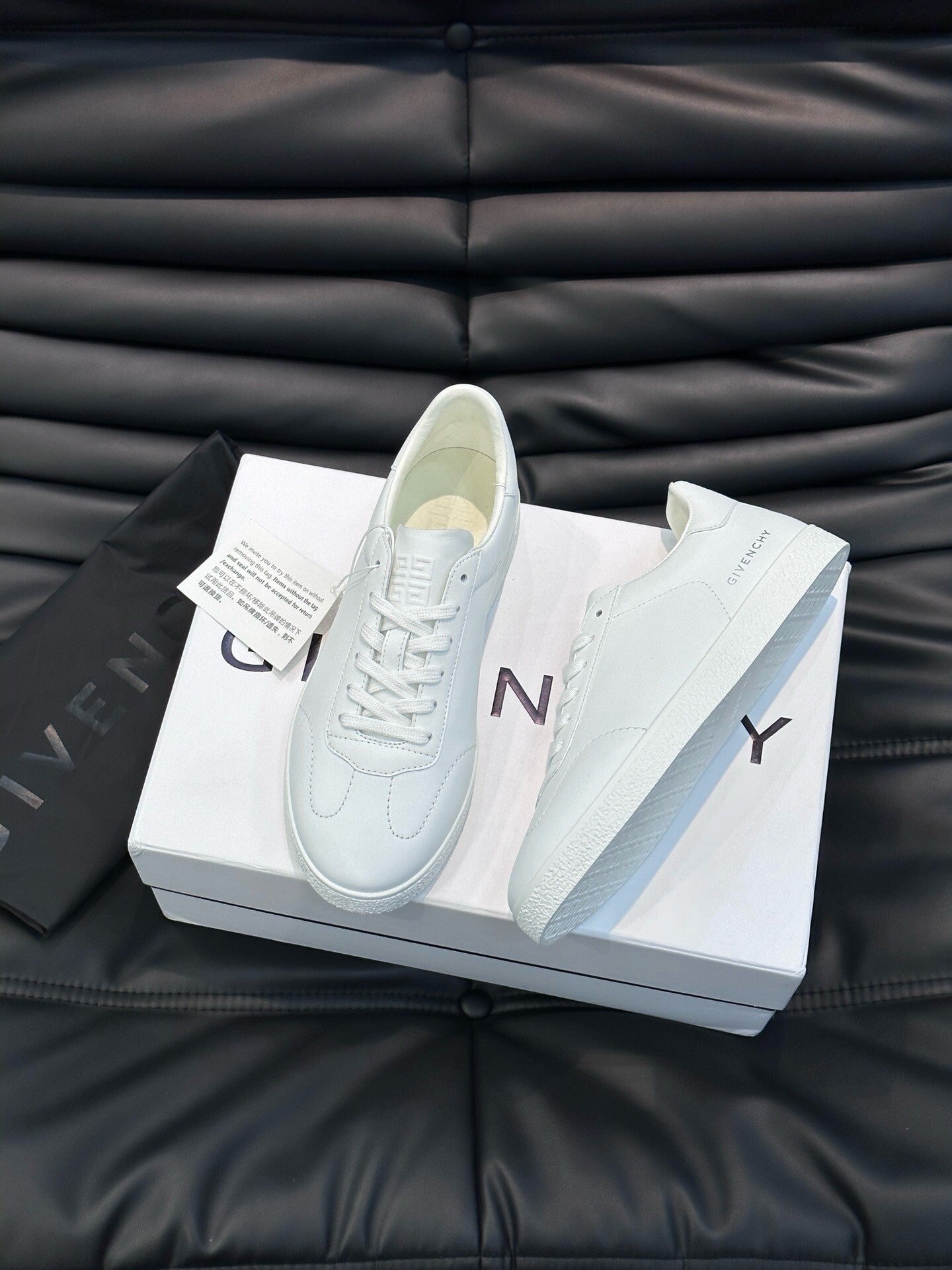 G//venchy low-top sneakers