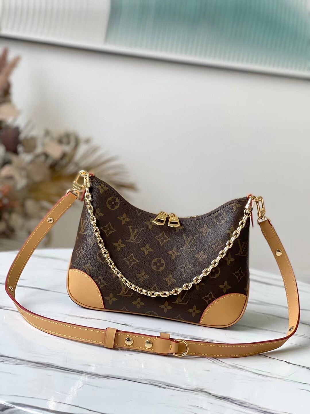 23SS LV SHOULDER BAG