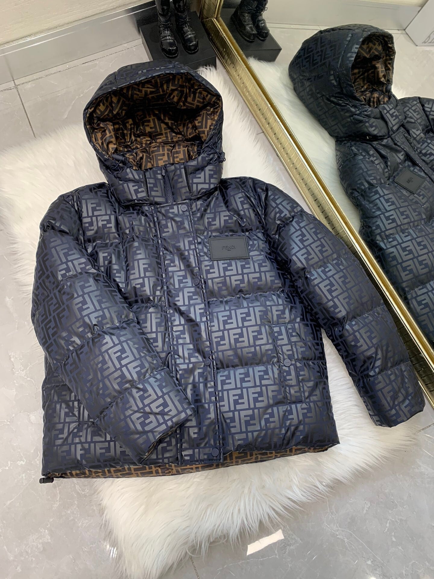 F/Ndi Women's Blue Short Reversible Down Jacket