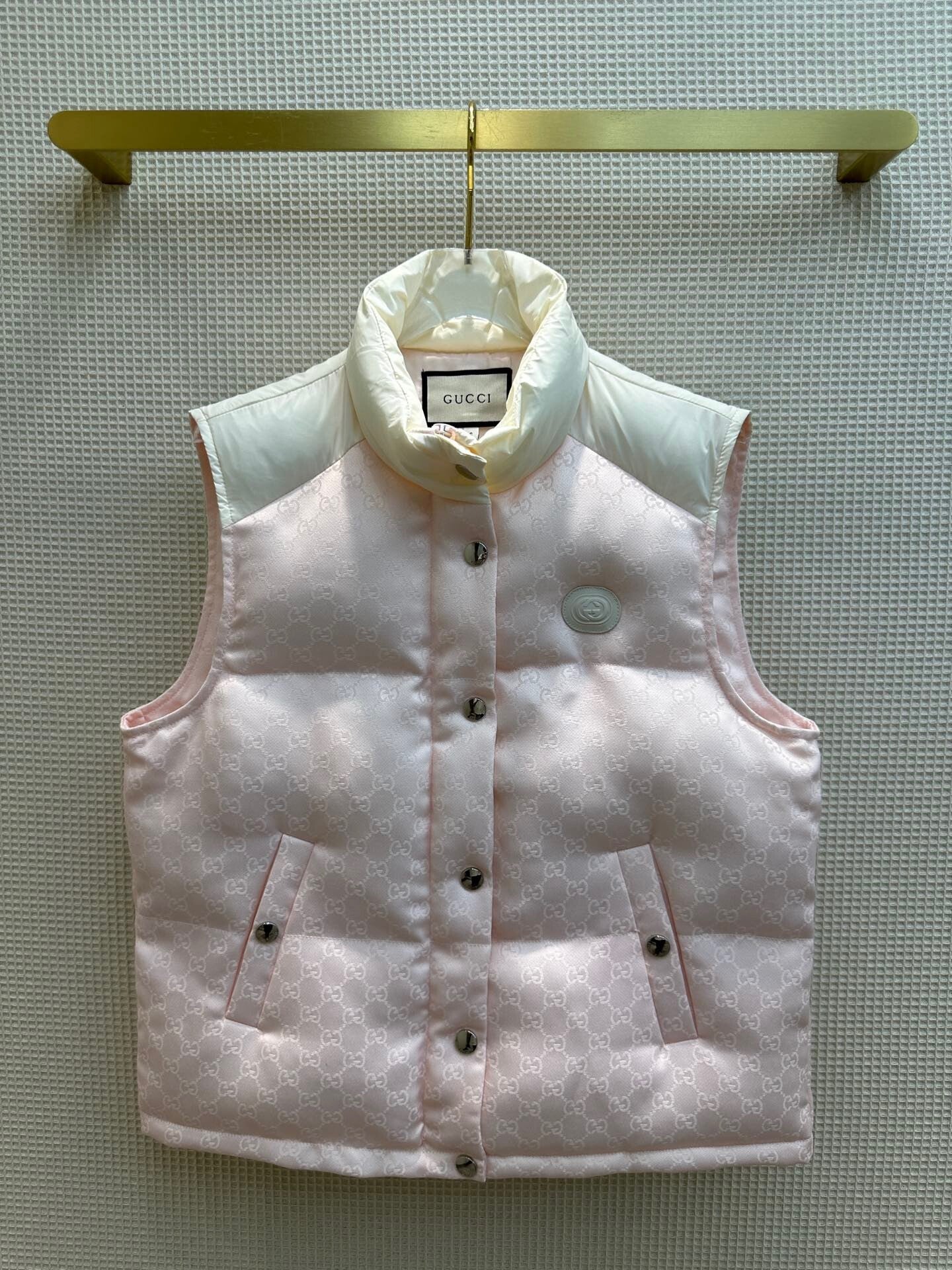 G//CI jacquard letter stand-up collar down vest jacket