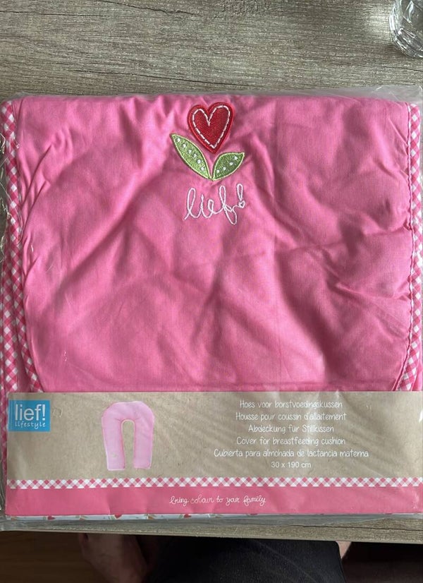 Hoes Voor Voedingskussen Lief!