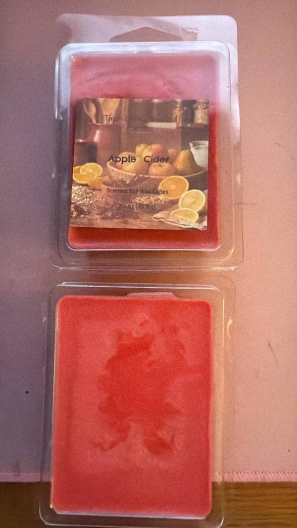 APPLE CIDER SCENTED CUBES