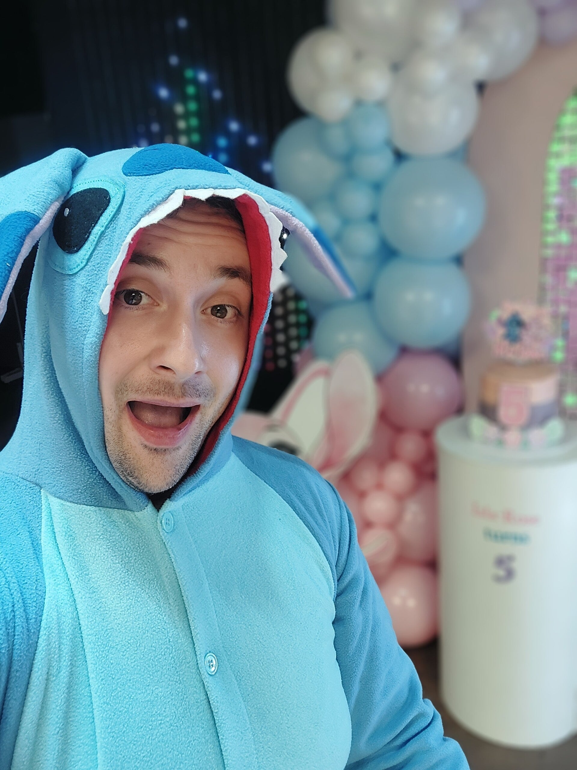 stitch themed children’s party entertainer in London