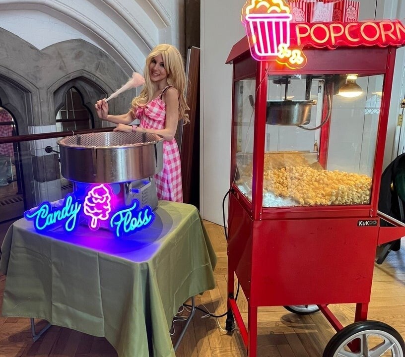 Barbie themed children’s dance party entertainer in London