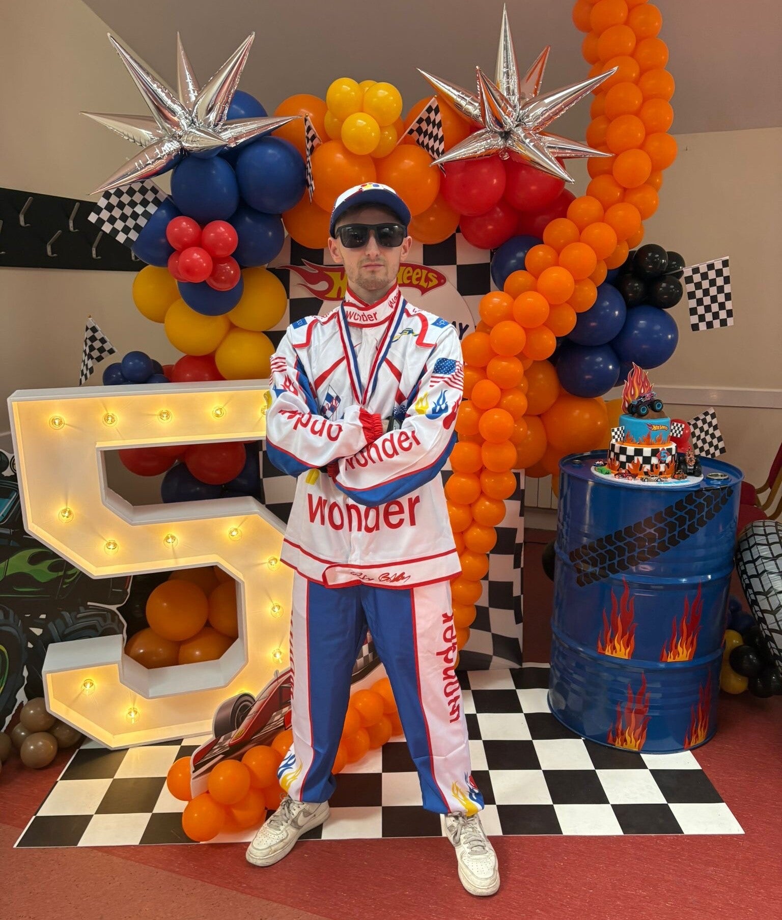 hot wheels themed children’s party entertainer in London