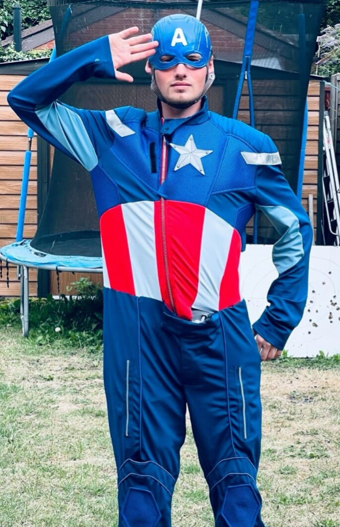 captain america themed children’s party entertainer in London