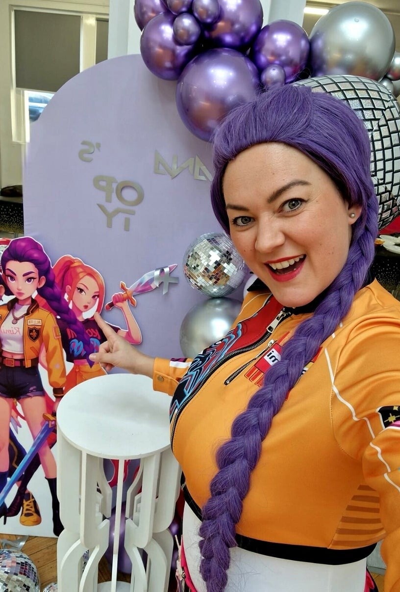 K-POP Demon Hunters themed children’s party entertainer in London