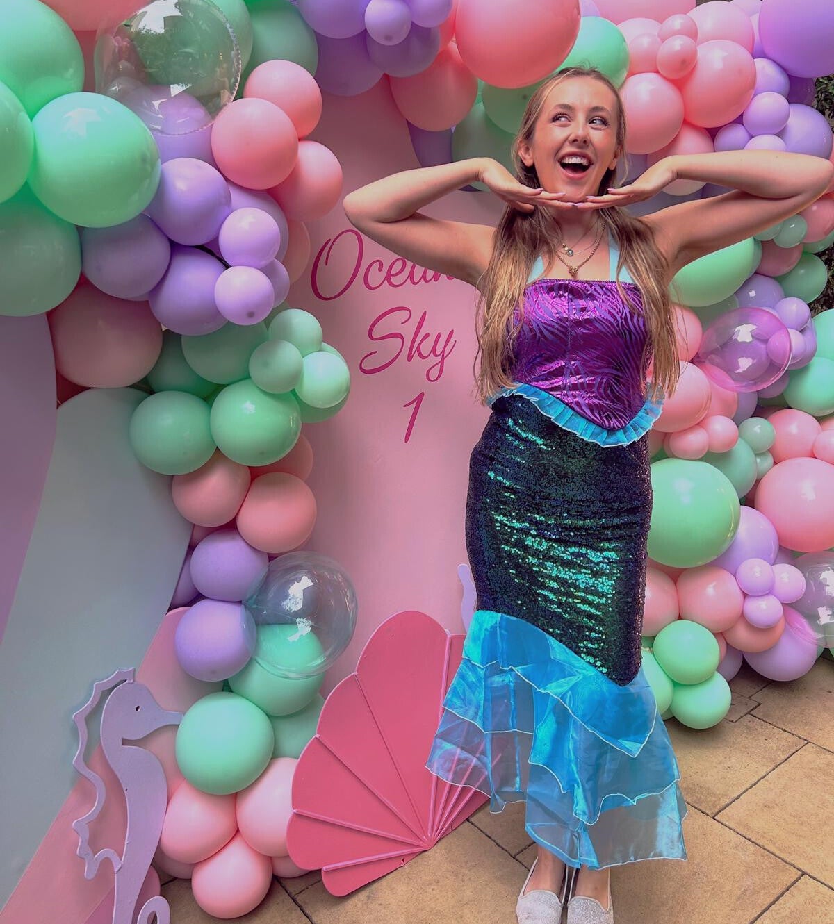 mermaid themed children’s party entertainer in London