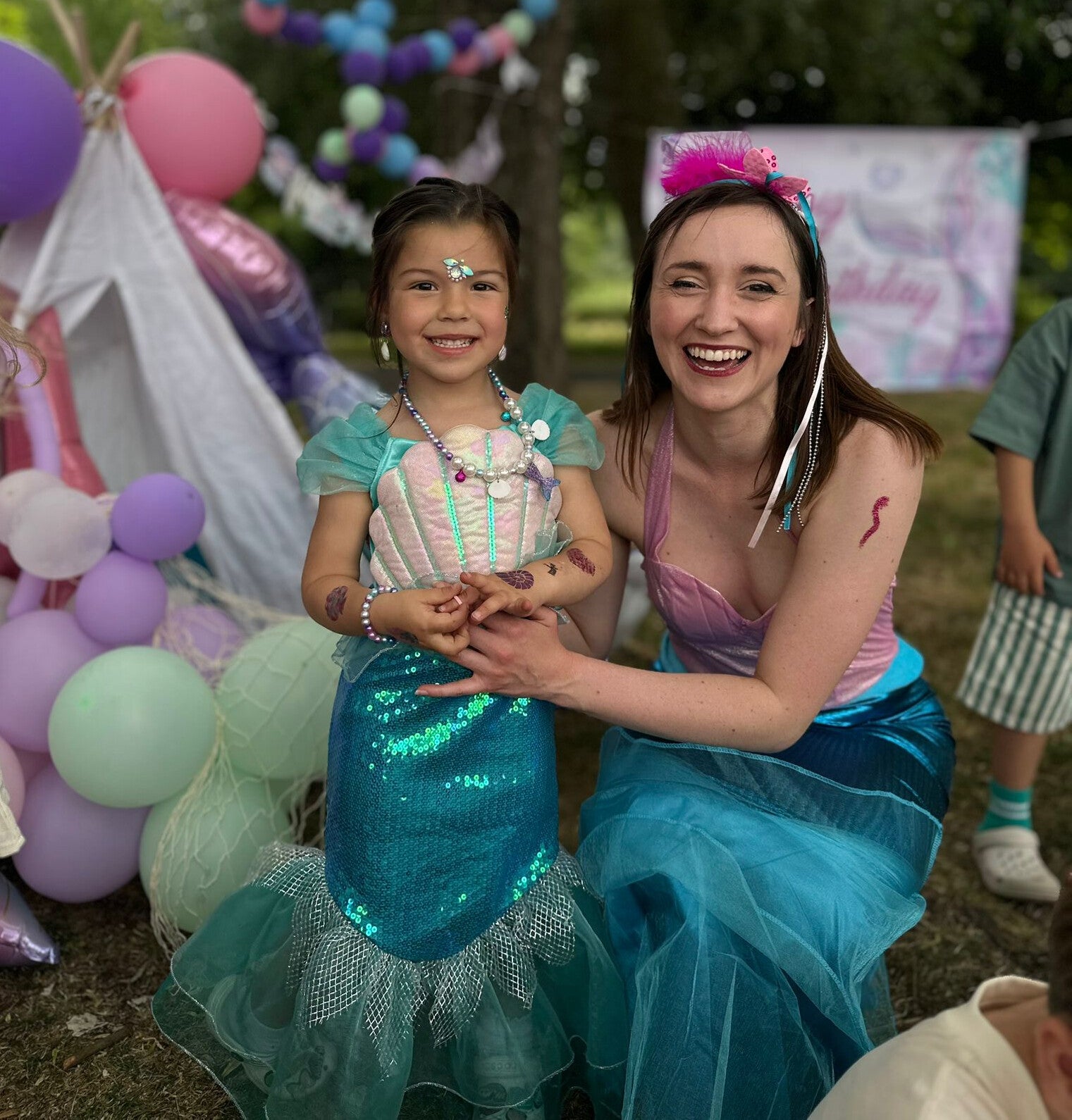 mermaid themed children’s party entertainer in London