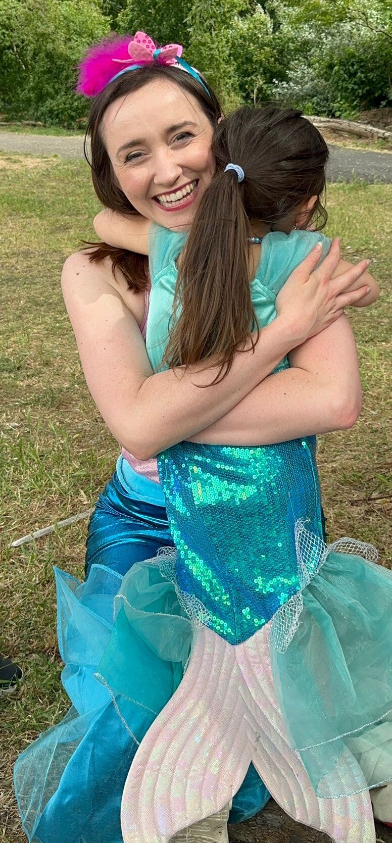 mermaid themed children’s party entertainer in London