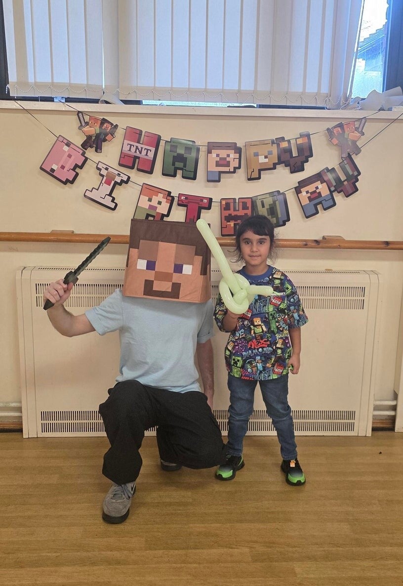 Minecraft themed children’s party entertainer in London