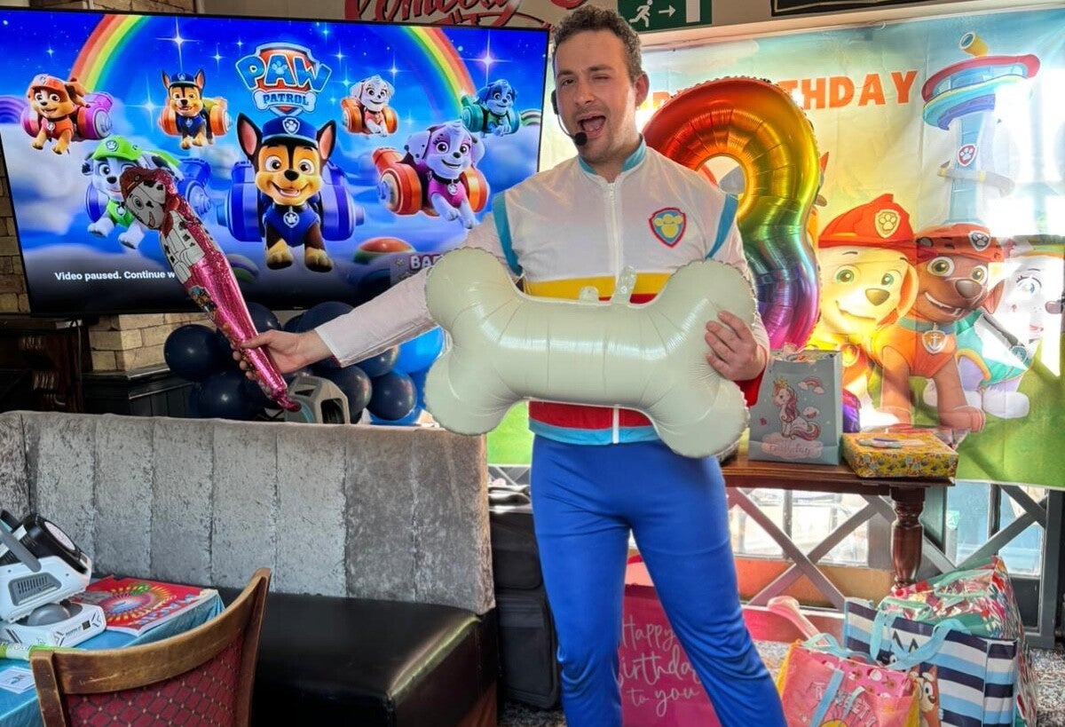 paw patrol themed children’s party entertainer in London