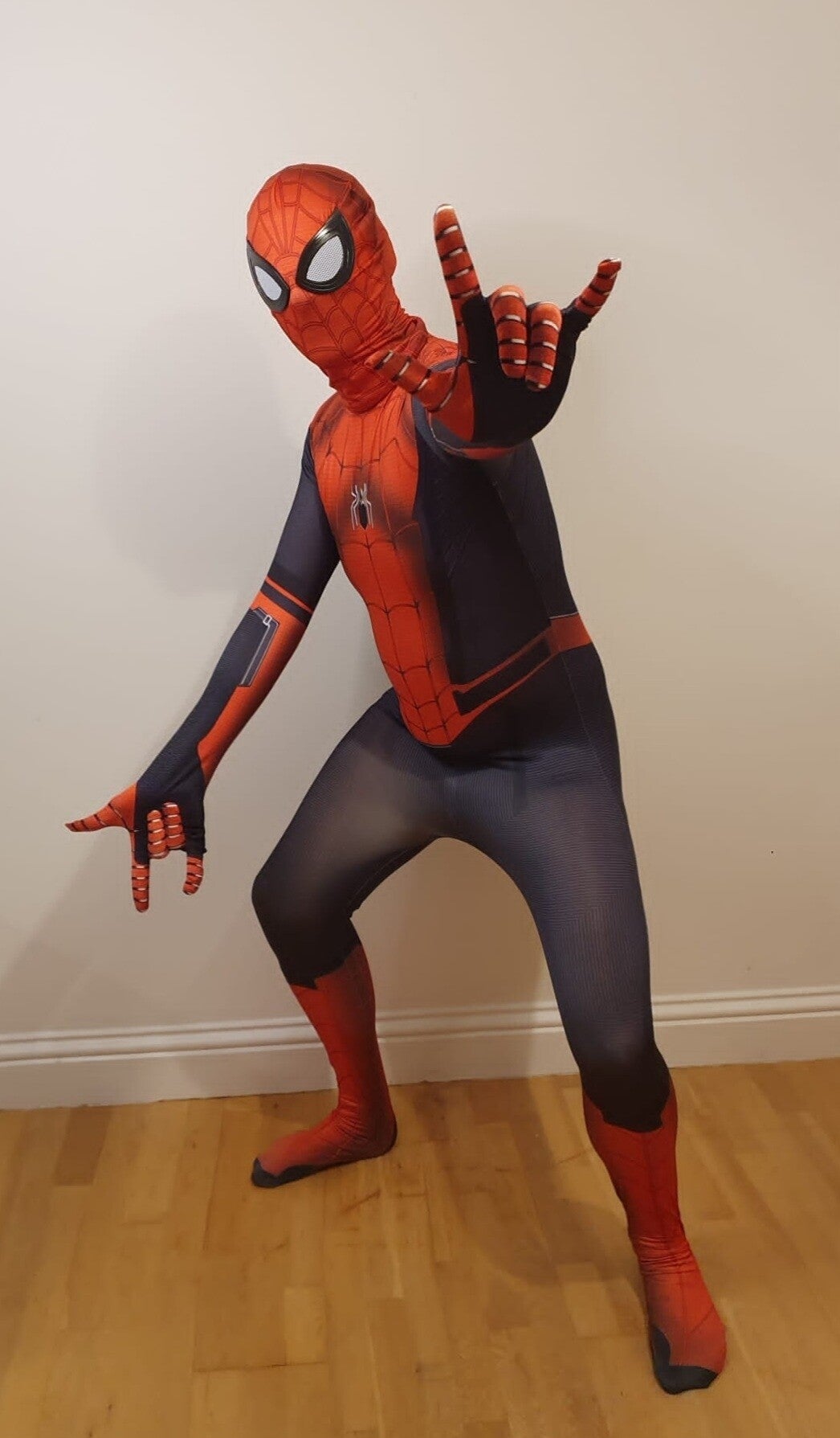 Spiderman themed children’s dance party entertainer in London