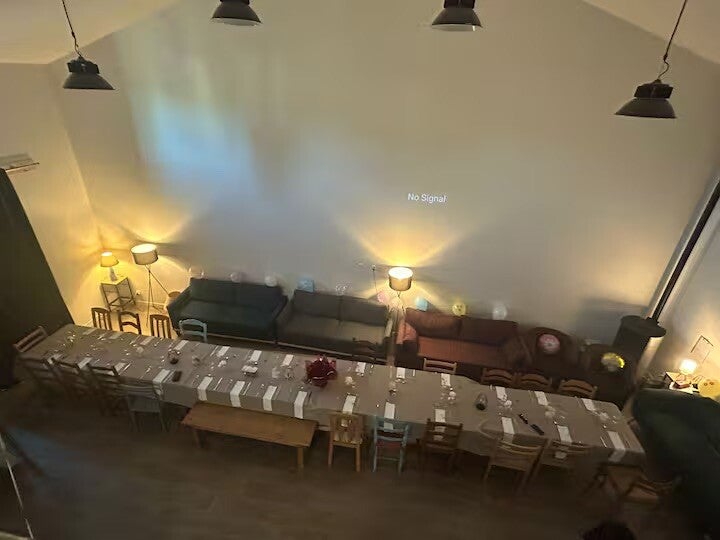 Séjour salle à manger 30 personnes