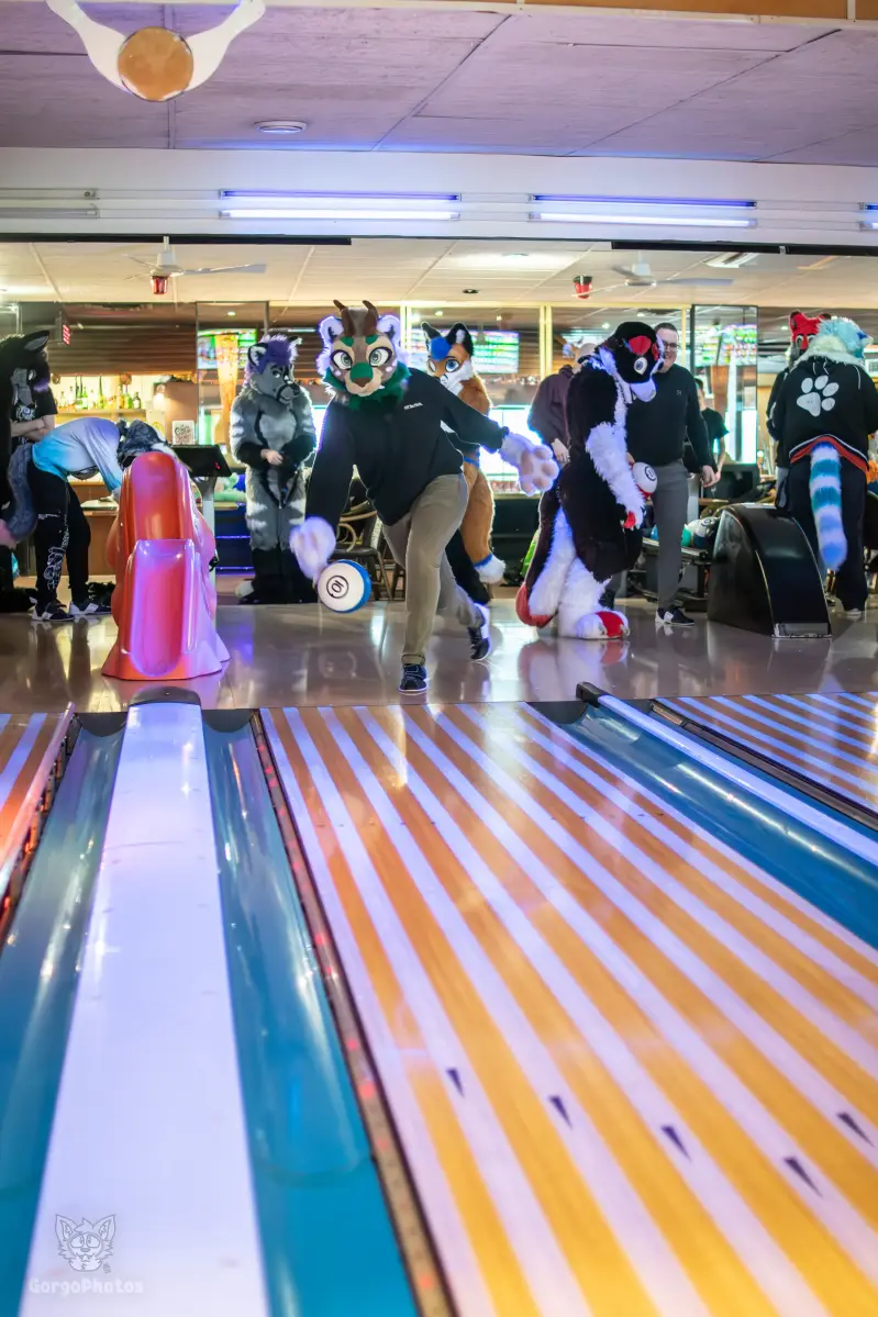blukysbowlingmeet-8-59-standard.webp