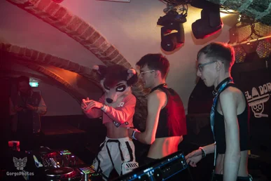 bunkerbeats2-23-standard.webp