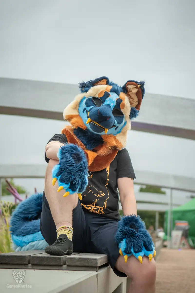ef30_dutjephotoshoot-18-standard.webp