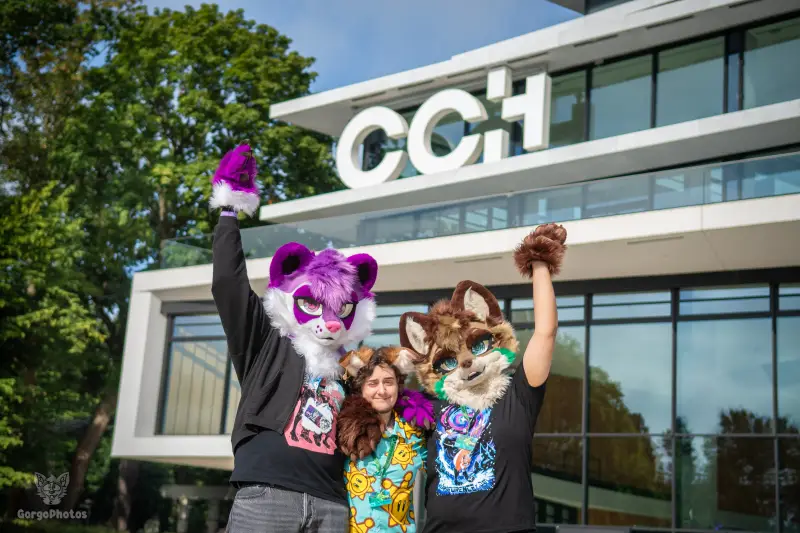 ef30_luci-contraphotoshoot-15-standard.webp