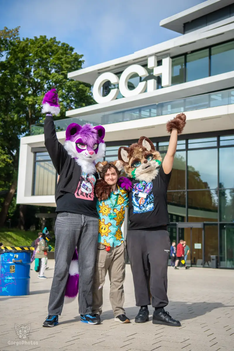 ef30_luci-contraphotoshoot-16-standard.webp