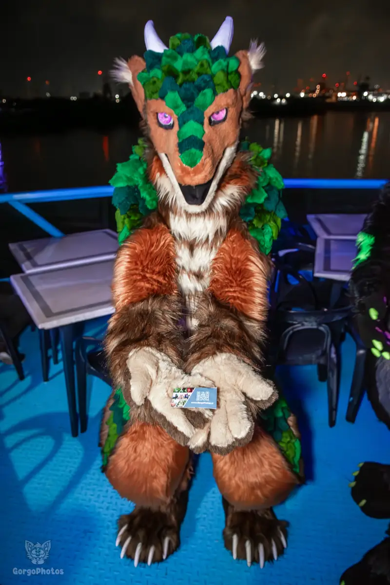 gp-ef30_pawchellasummerboat2026-110-standard.webp