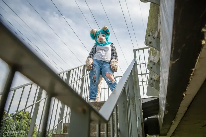 miilkybridgephotoshoot-46-standard.webp