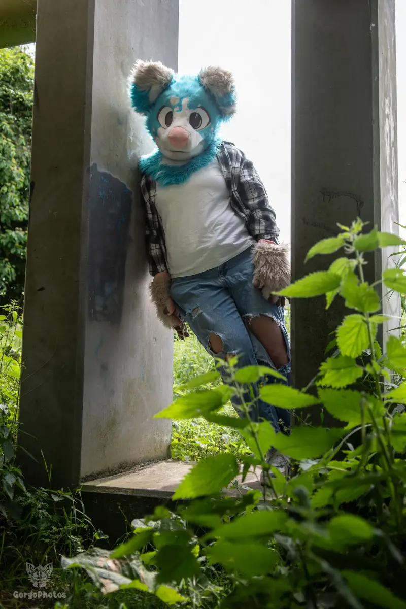 miilkybridgephotoshoot-53-standard.webp