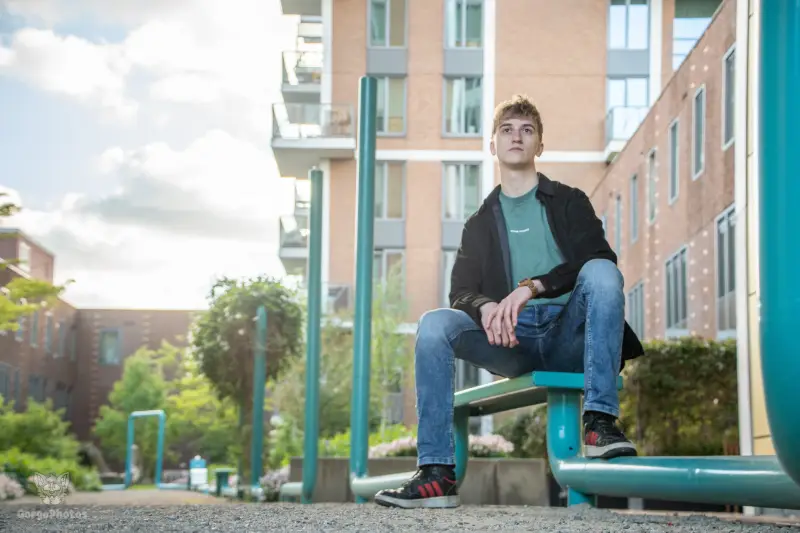 roekelozewolf_photoshoot-35-standard.webp
