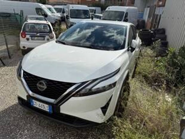 Nissan Qashqai 1.3 MHEV 158 N-Connecta Xtronic Manual Petrol