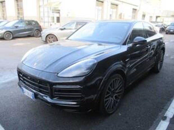 Porsche Cayenne Coupé 3.0 V6 E-Hybrid Automatic Petrol/Electric