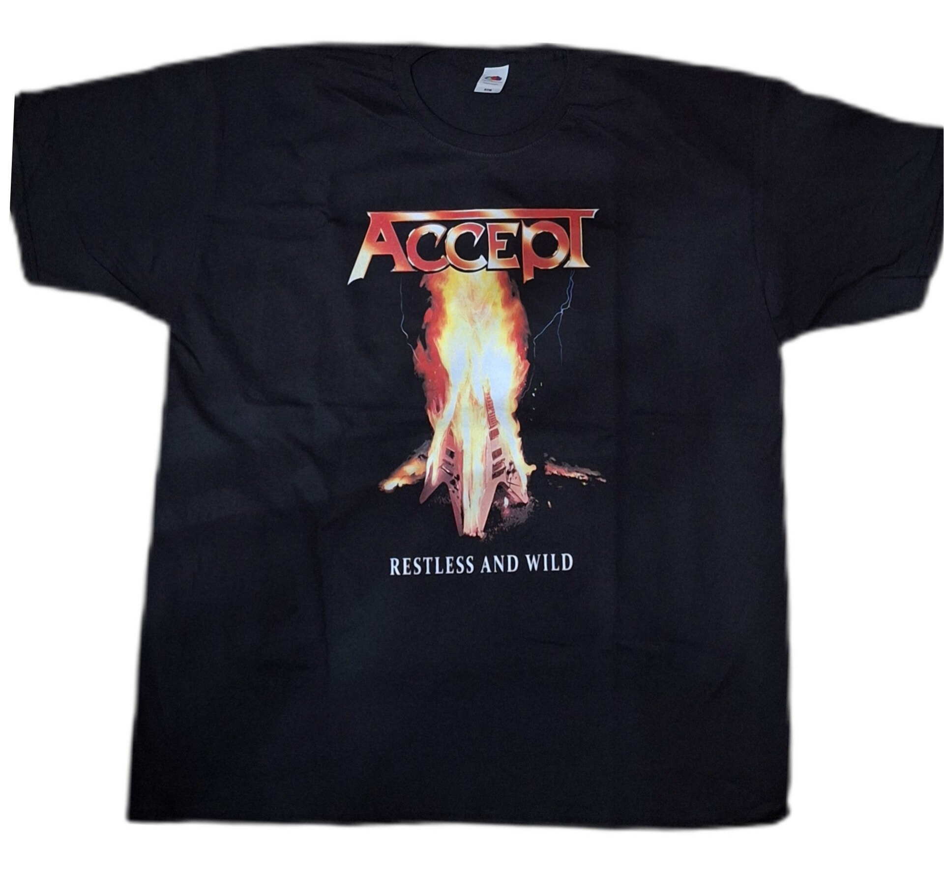 CAMISETA ACCEPT RESTLESS AND WILD