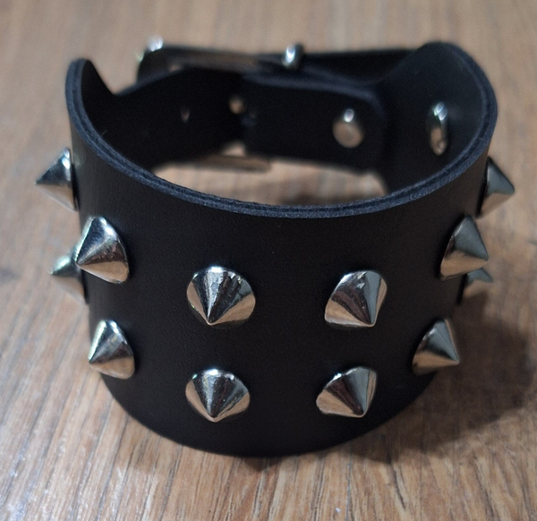 PULSERA PINCHOS CONO 2